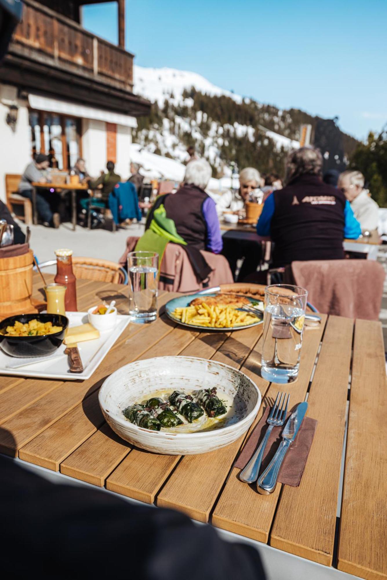 Erzhorn Hotell Arosa Exteriör bild